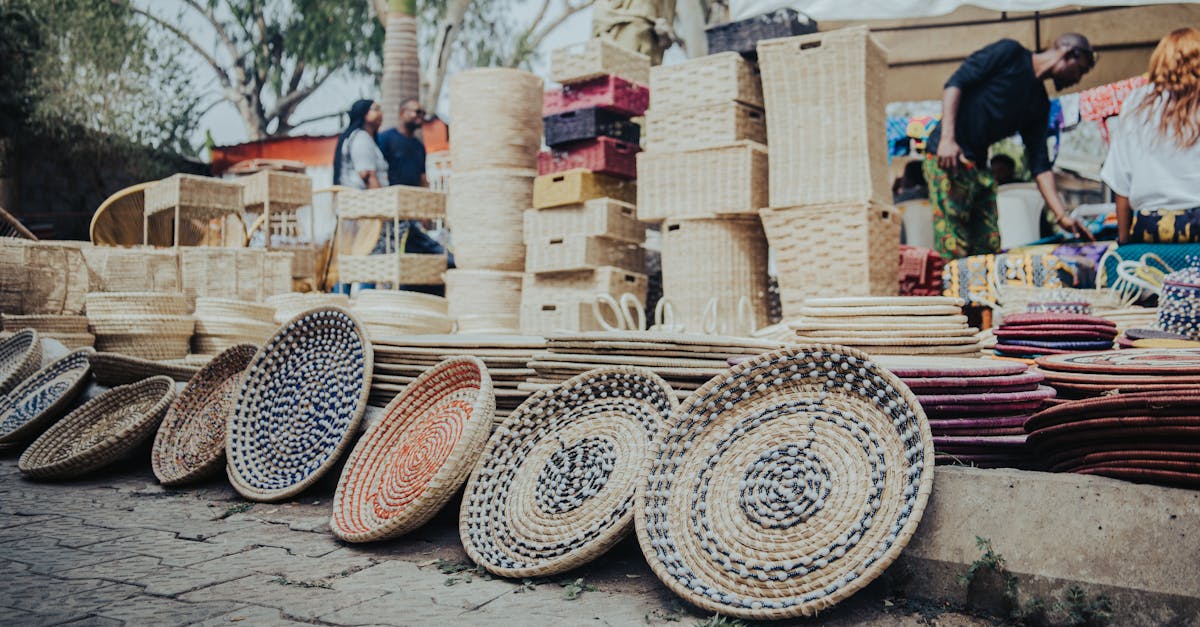 découvrez les talents des artisans locaux : soutenez l'artisanat de votre région en explorant des créations uniques et authentiques qui ajoutent une touche personnelle à votre vie. trouvez des cadeaux originaux et des produits faits main.
