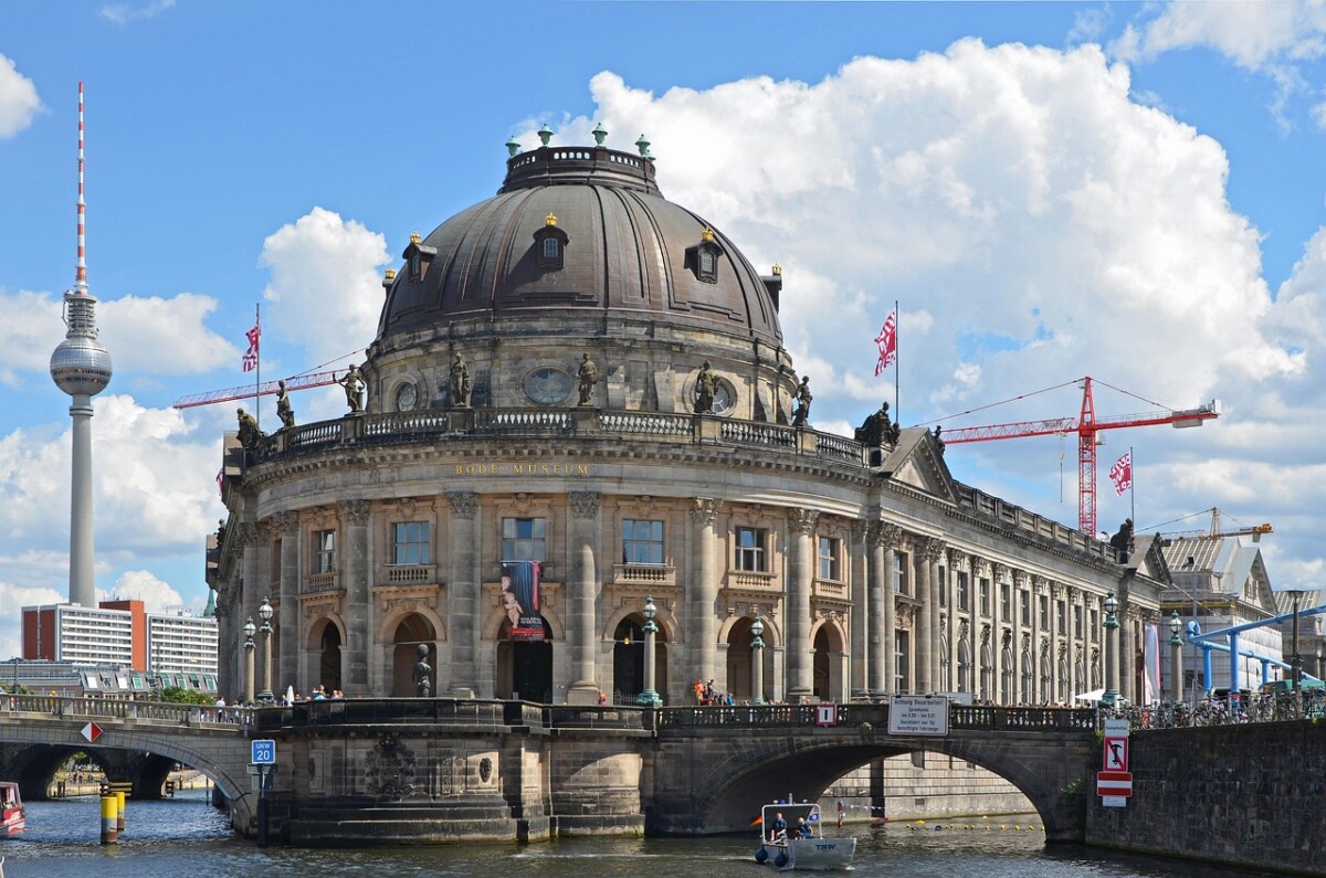 expertise en restauration du patrimoine : préservation et valorisation des bâtiments historiques avec des techniques respectueuses de l'authenticité.
