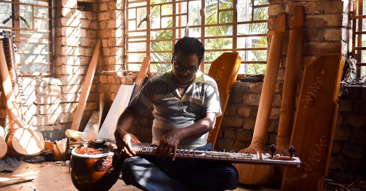découvrez l'artisanat traditionnel, un savoir-faire unique transmis de génération en génération. plongez dans l'univers des matériaux nobles et des techniques d'autrefois, où chaque pièce raconte une histoire et reflète l'authenticité d'un travail d'exception.