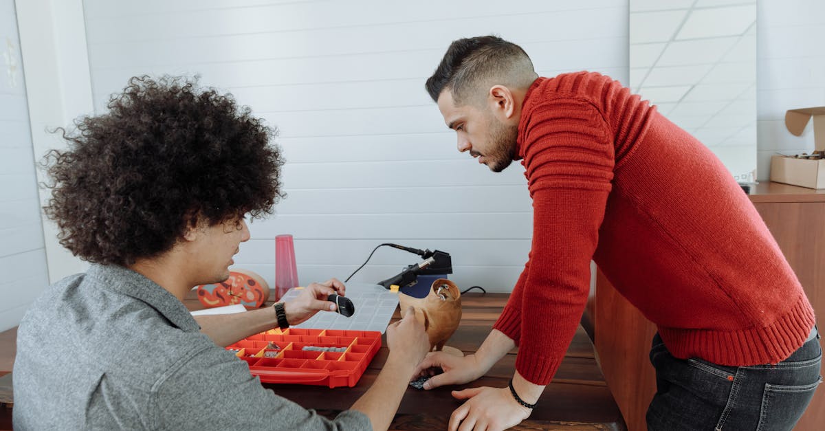 découvrez l'univers des artisans, où tradition et savoir-faire se rencontrent pour créer des œuvres uniques. explorez notre sélection d'artisans talentueux, approfondissez leurs techniques et laissez-vous inspirer par leur passion et leur créativité.