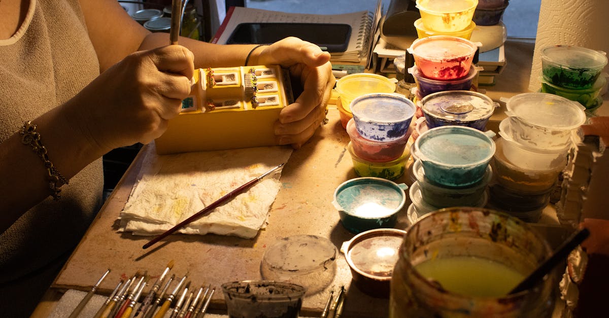 découvrez l'artisanat sous toutes ses formes, célébrant l'habileté et la passion des artisans. plongez dans un univers où la qualité et l'authenticité prennent vie à travers des créations uniques et sur mesure.