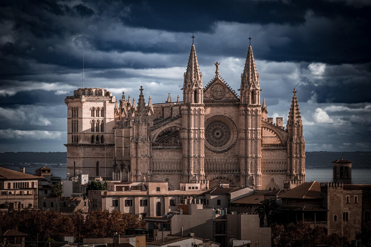 découvrez le patrimoine religieux, un trésor culturel et historique reflétant la foi, l'architecture et les traditions à travers les âges.