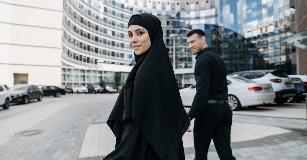 découvrez les rencontres interculturelles qui enrichissent notre compréhension du monde. explorez comment les échanges entre différentes cultures favorisent le dialogue, l'empathie et la créativité, et apprenez à célébrer la diversité qui nous entoure.