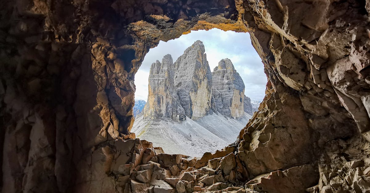 découvrez la richesse et la diversité du patrimoine mondial à travers des sites emblématiques, des traditions uniques et des paysages époustouflants. explorez l'importance de la préservation de notre héritage culturel et naturel pour les générations futures.