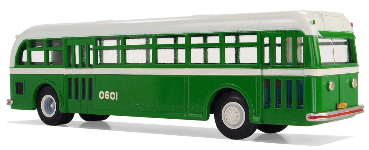 « On roulait à toute allure, comme à 2000 km/h » : au Bangladesh, ces bus déjantés sont devenus une véritable attraction